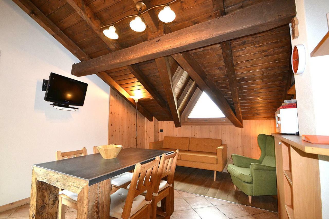 Appartamenti Calanda - Livigno Center Exterior photo